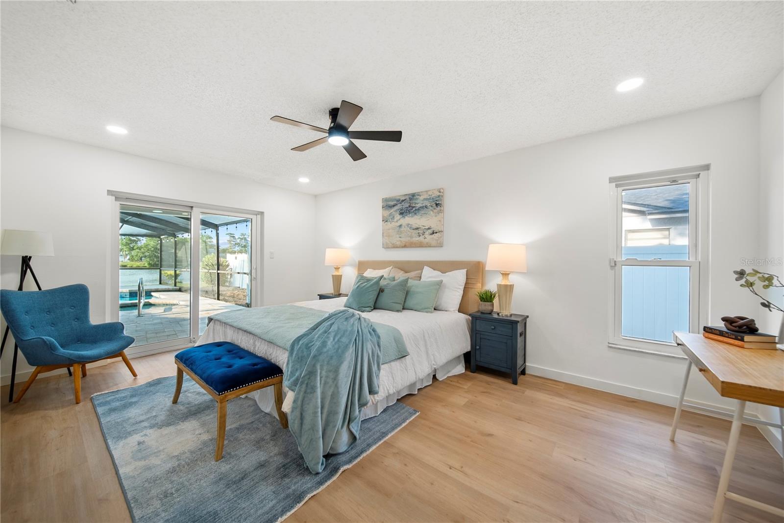 3925 DUNAIRE DR, VALRICO, FL, 33596