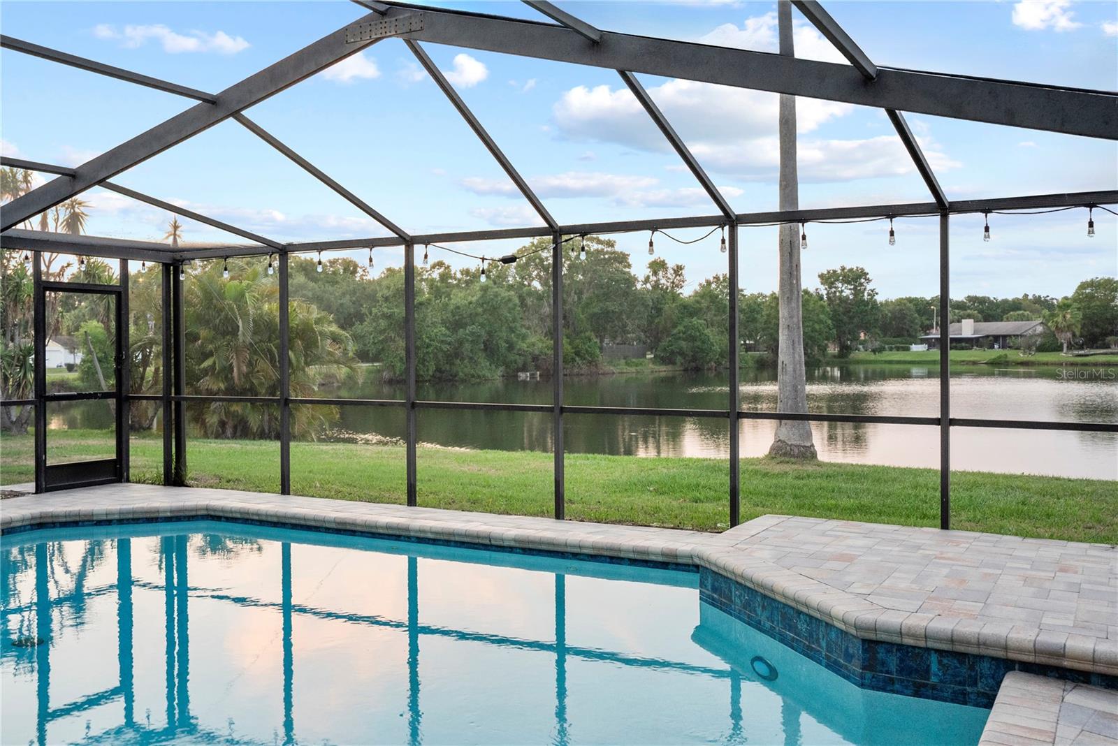 3925 DUNAIRE DR, VALRICO, FL, 33596