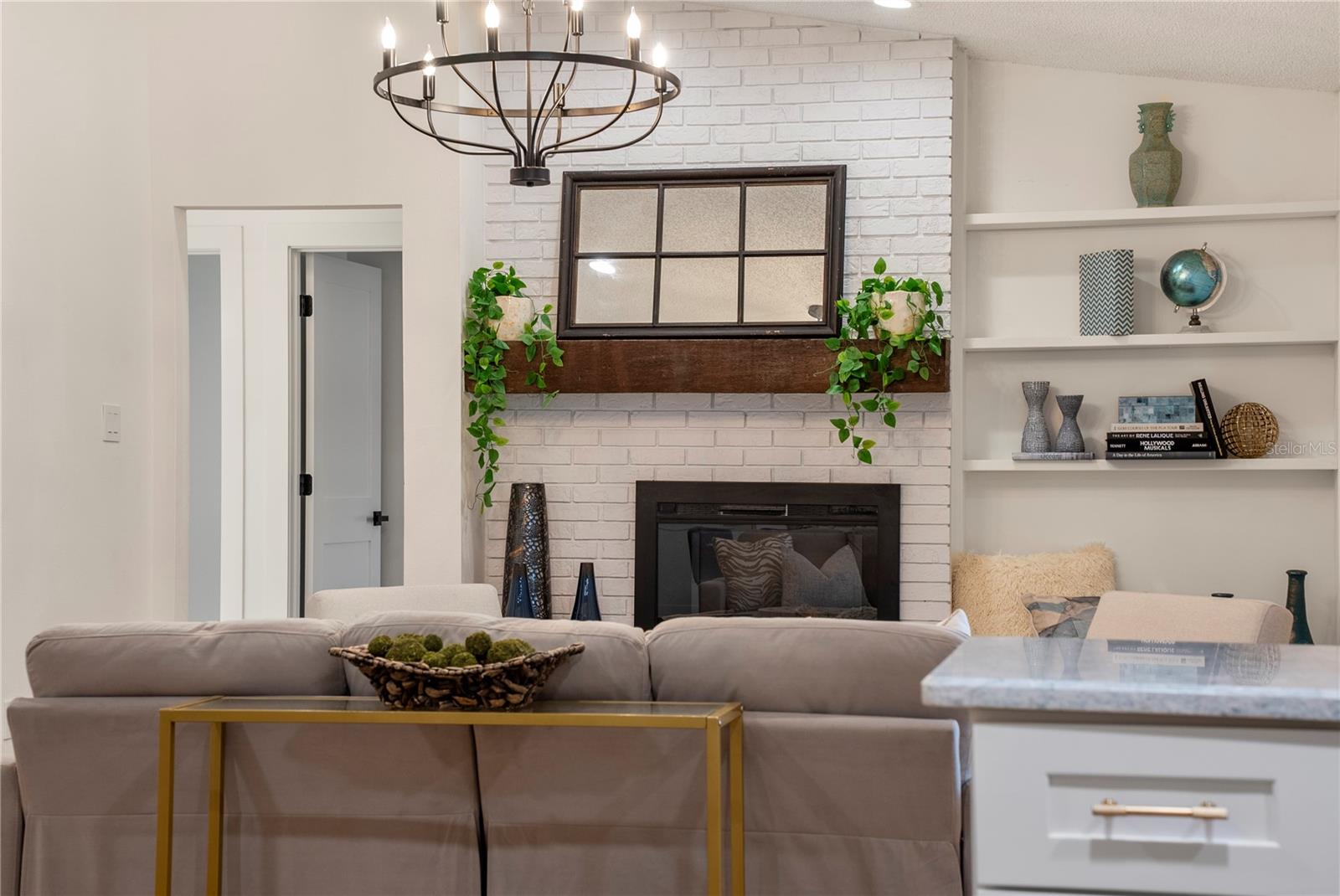 3925 DUNAIRE DR, VALRICO, FL, 33596