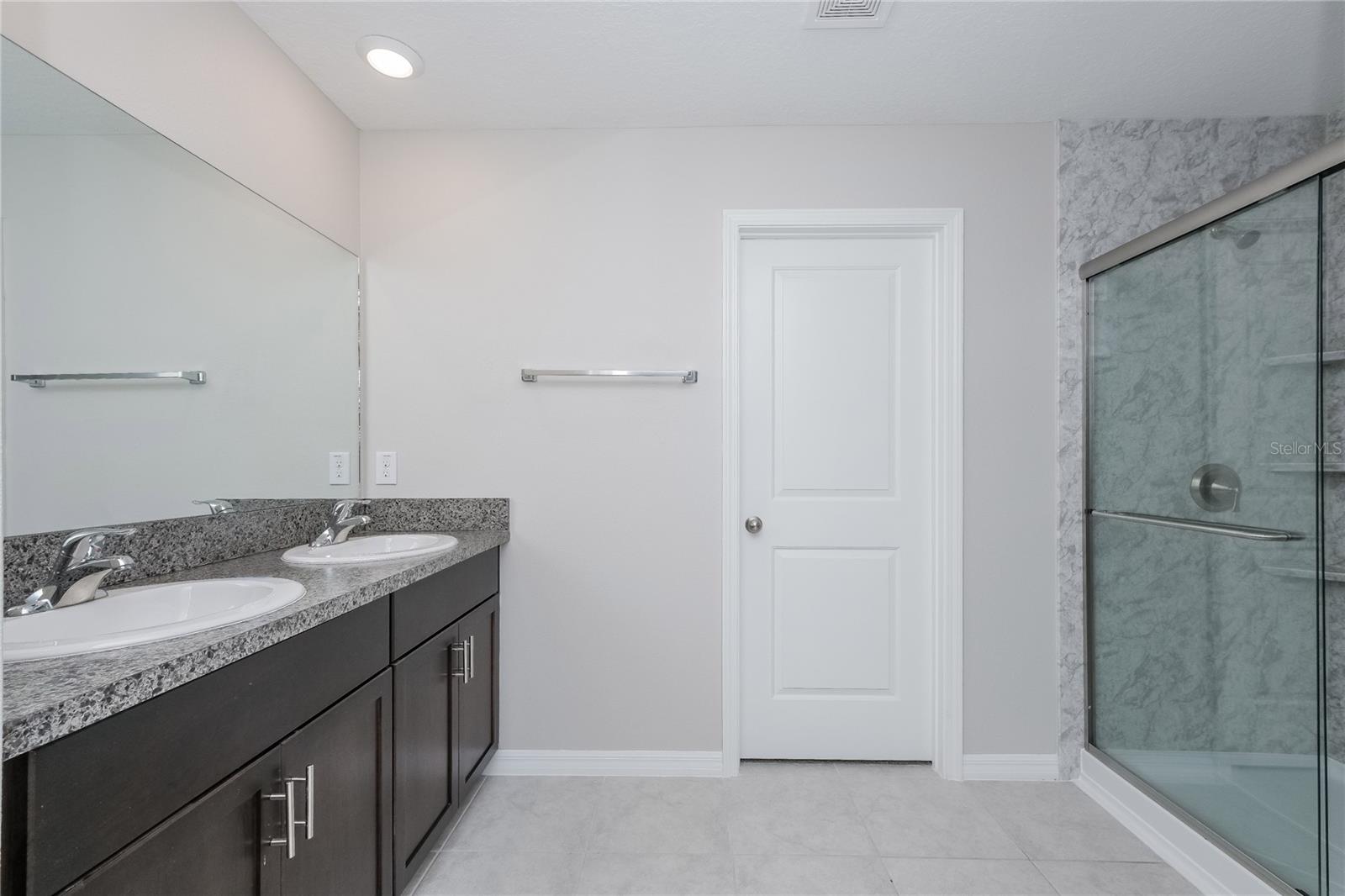 5227 WHITE CHICORY DR, APOLLO BEACH, FL, 33572