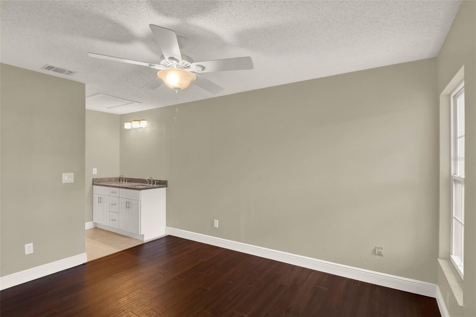 3249 SANDY SHORE LN, KISSIMMEE, FL, 34743