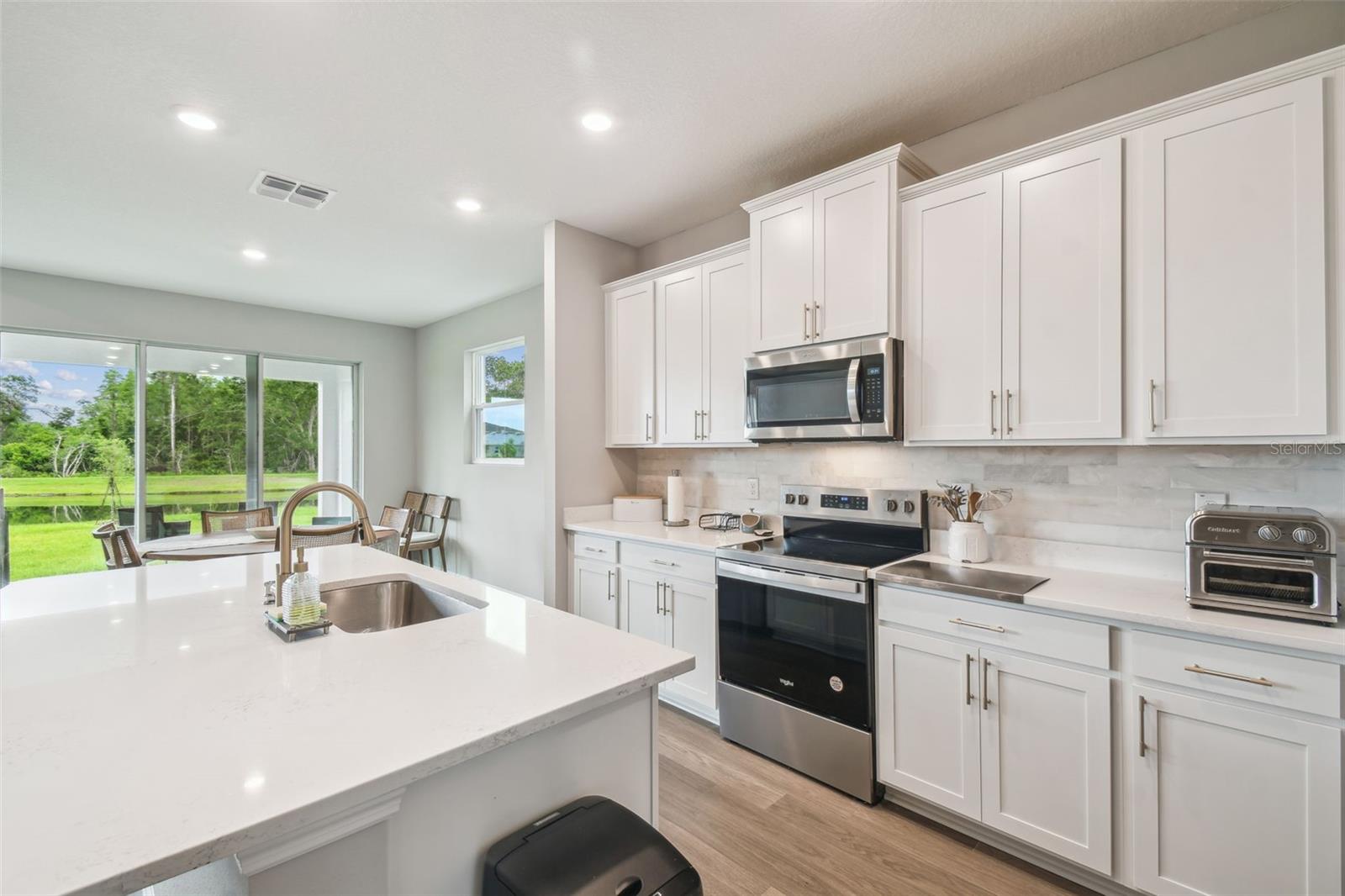 10437 FARM HILL AVE, LAND O LAKES, FL, 34638