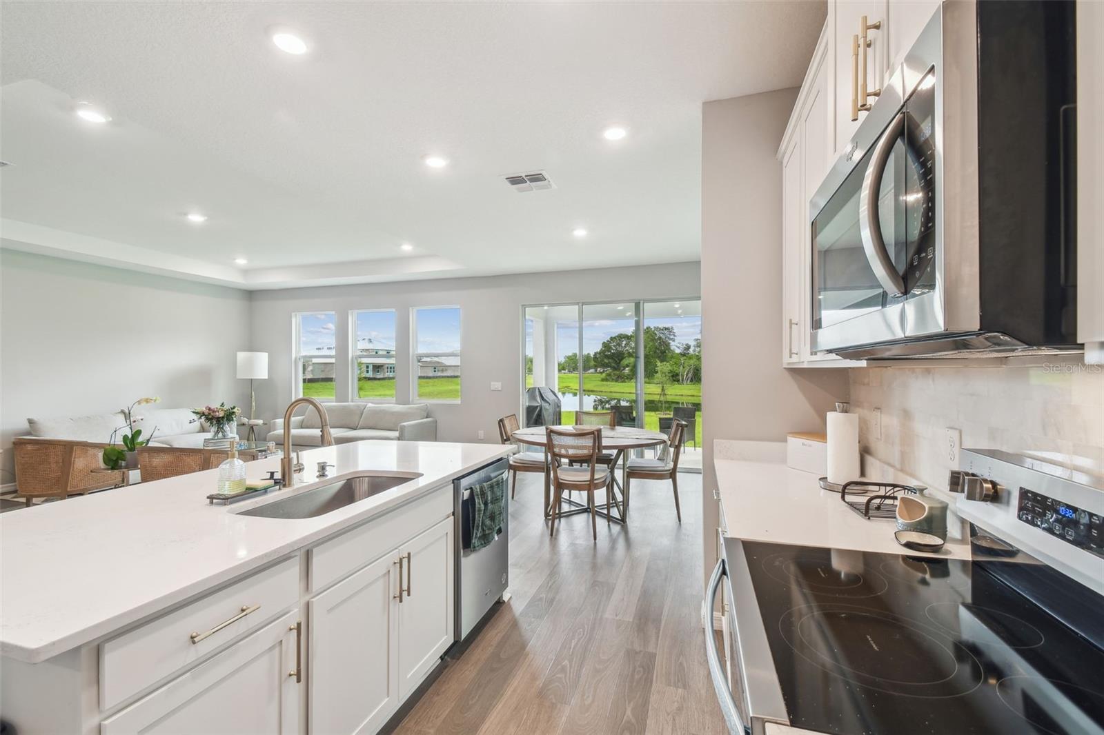 10437 FARM HILL AVE, LAND O LAKES, FL, 34638