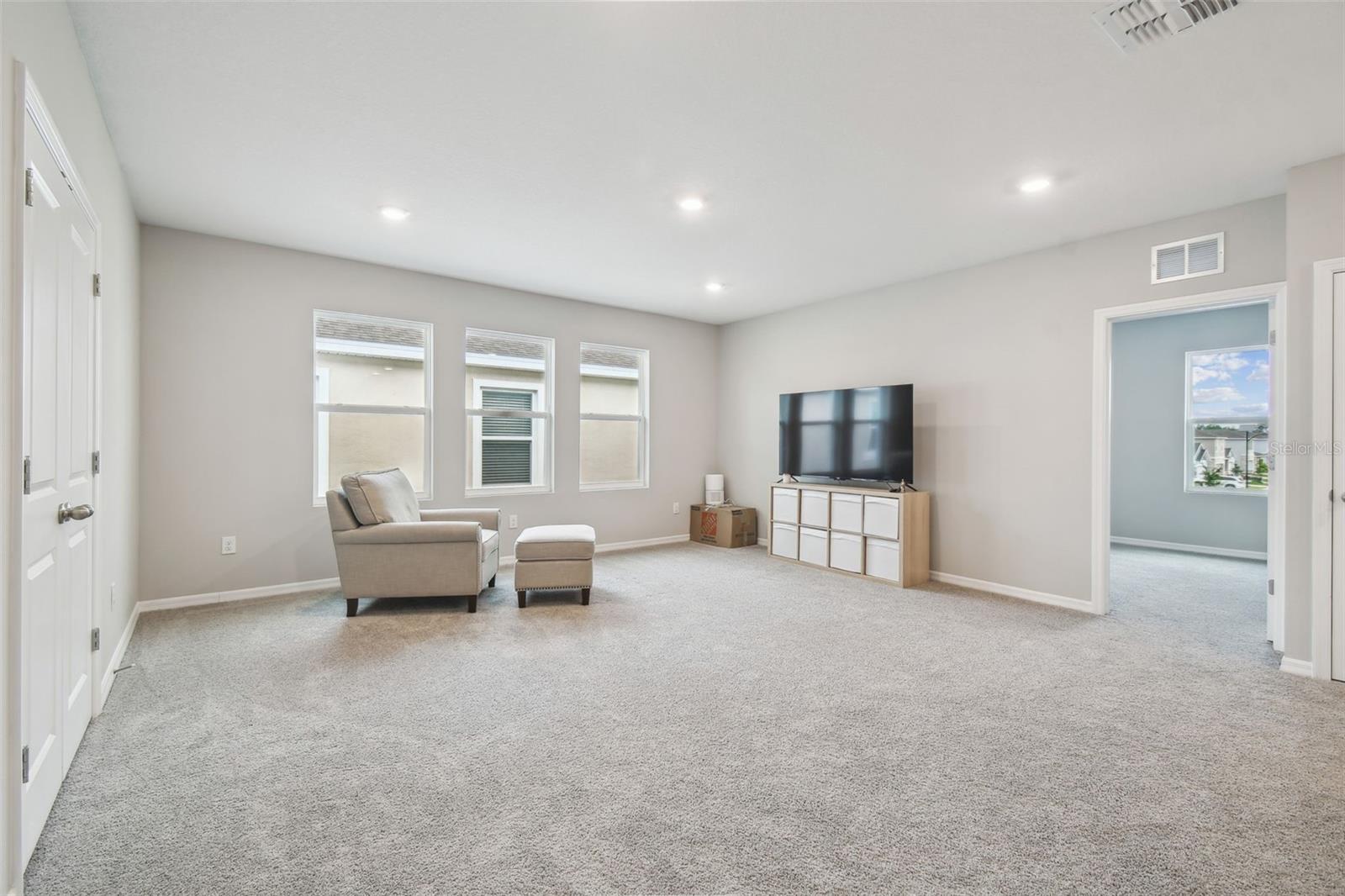 10437 FARM HILL AVE, LAND O LAKES, FL, 34638