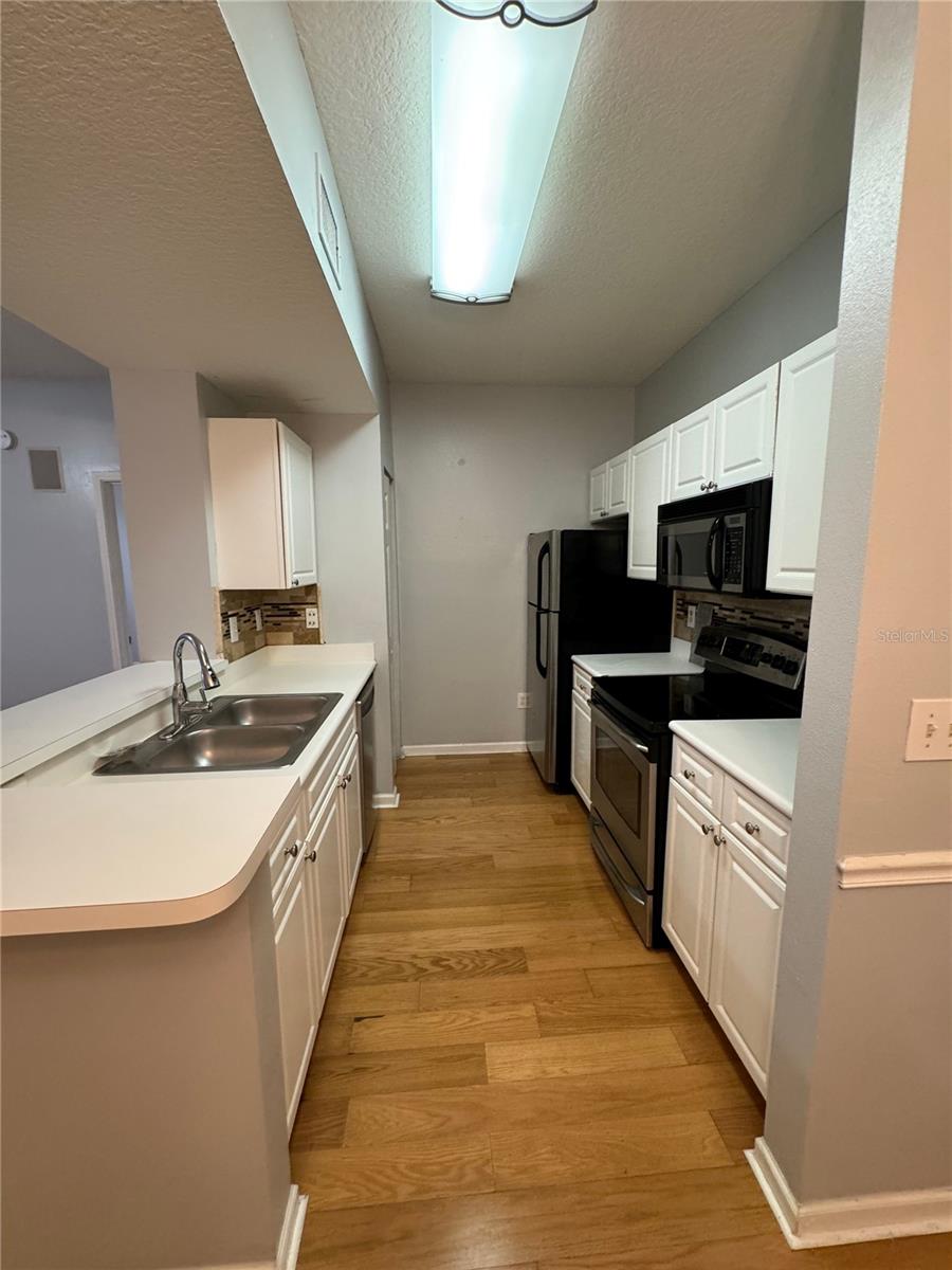 14205 FALLS CHURCH DR #2015, ORLANDO, FL, 32837