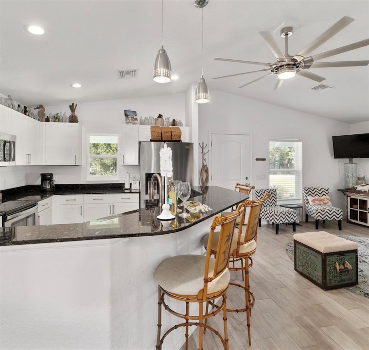 9330 SE 106TH PL, BELLEVIEW, FL, 34420