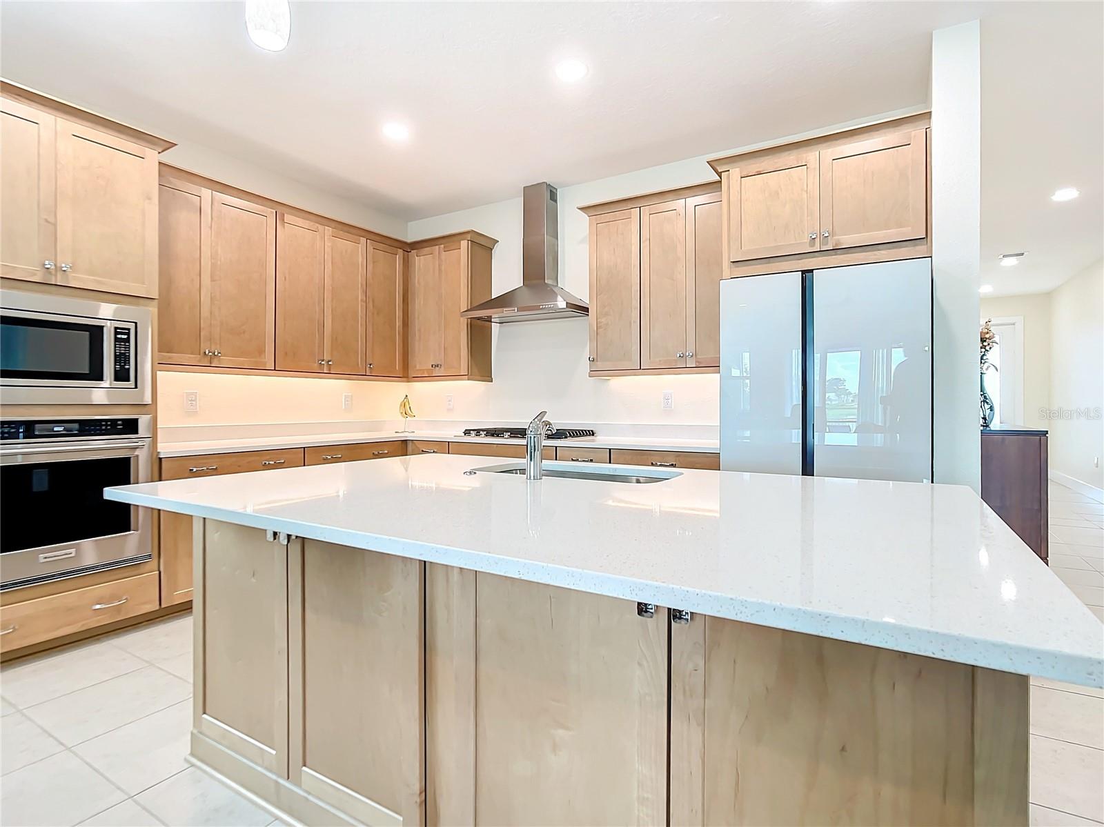 18510 MIDSUMMER PL, VENICE, FL, 34293