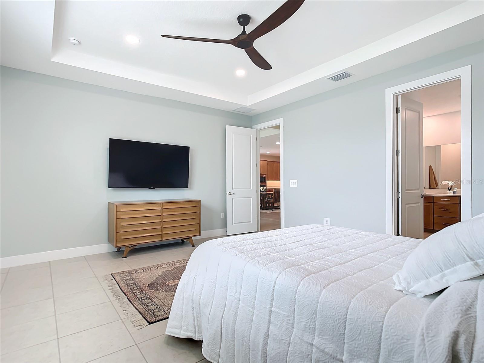 18510 MIDSUMMER PL, VENICE, FL, 34293