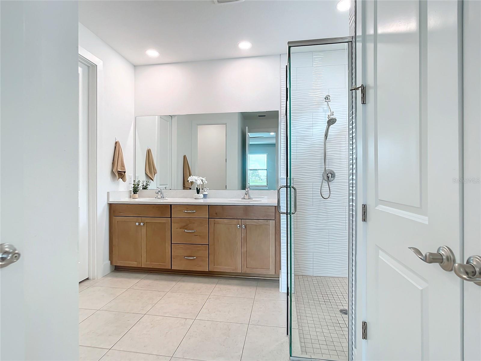 18510 MIDSUMMER PL, VENICE, FL, 34293