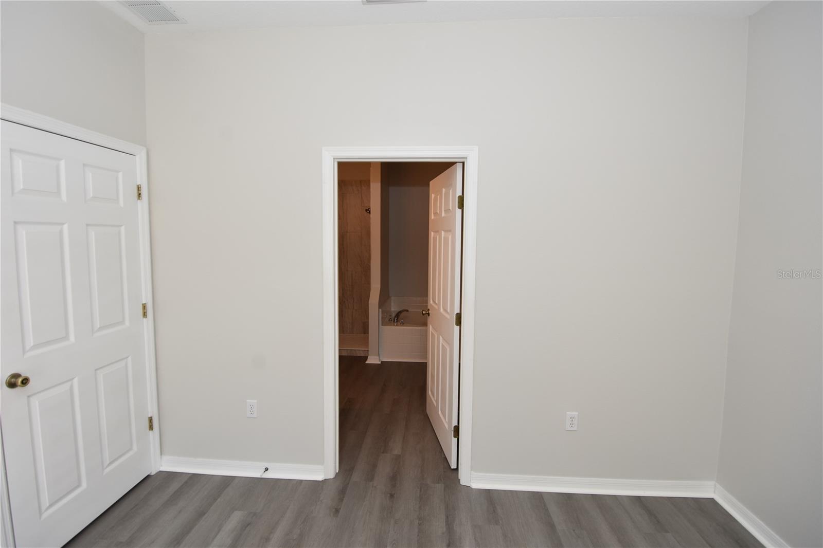 4 LYNN PL, PALM COAST, FL, 32137