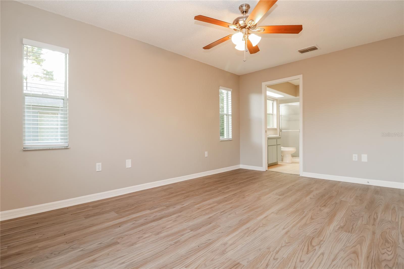 1411 CROMWELL DR, TARPON SPRINGS, FL, 34689