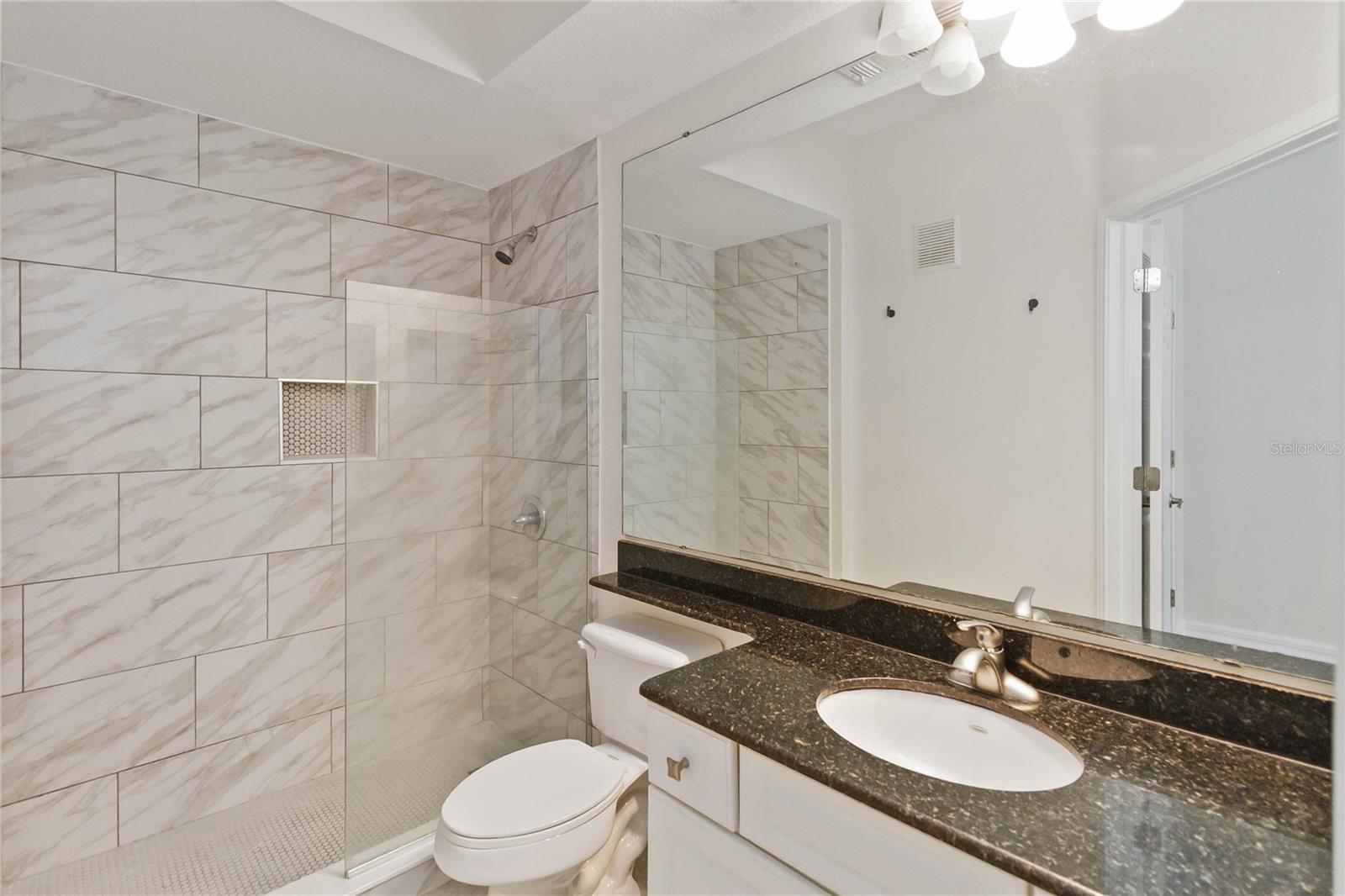 14205 FALLS CHURCH DR #2014, ORLANDO, FL, 32837