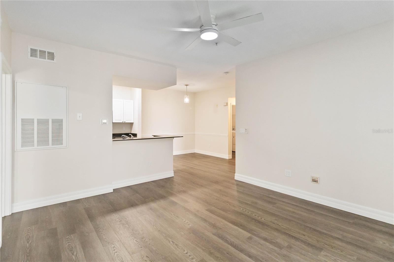 14205 FALLS CHURCH DR #2014, ORLANDO, FL, 32837