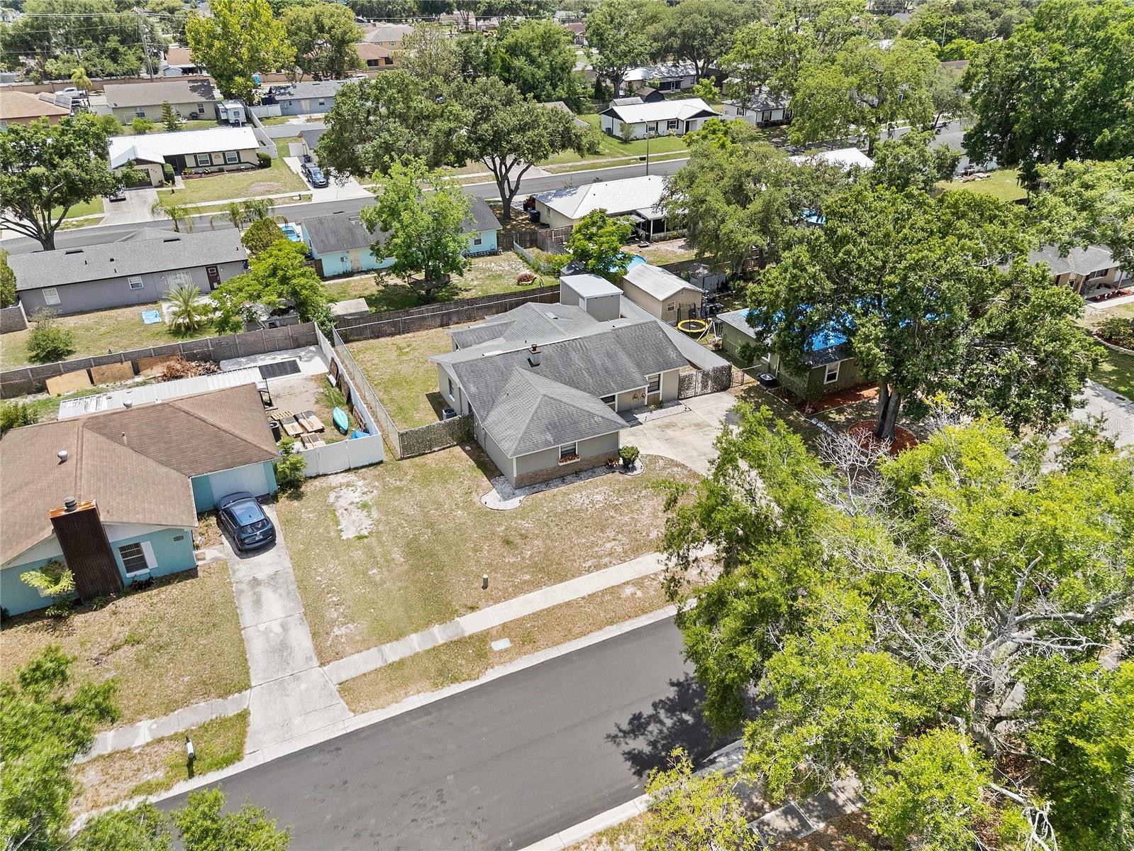 417 EL SALVADOR DR, LAKELAND, FL, 33809