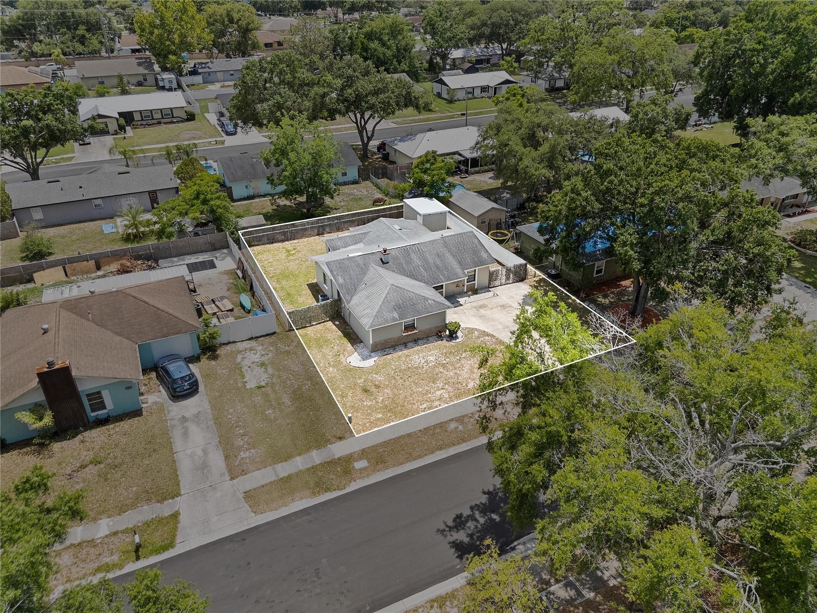 417 EL SALVADOR DR, LAKELAND, FL, 33809