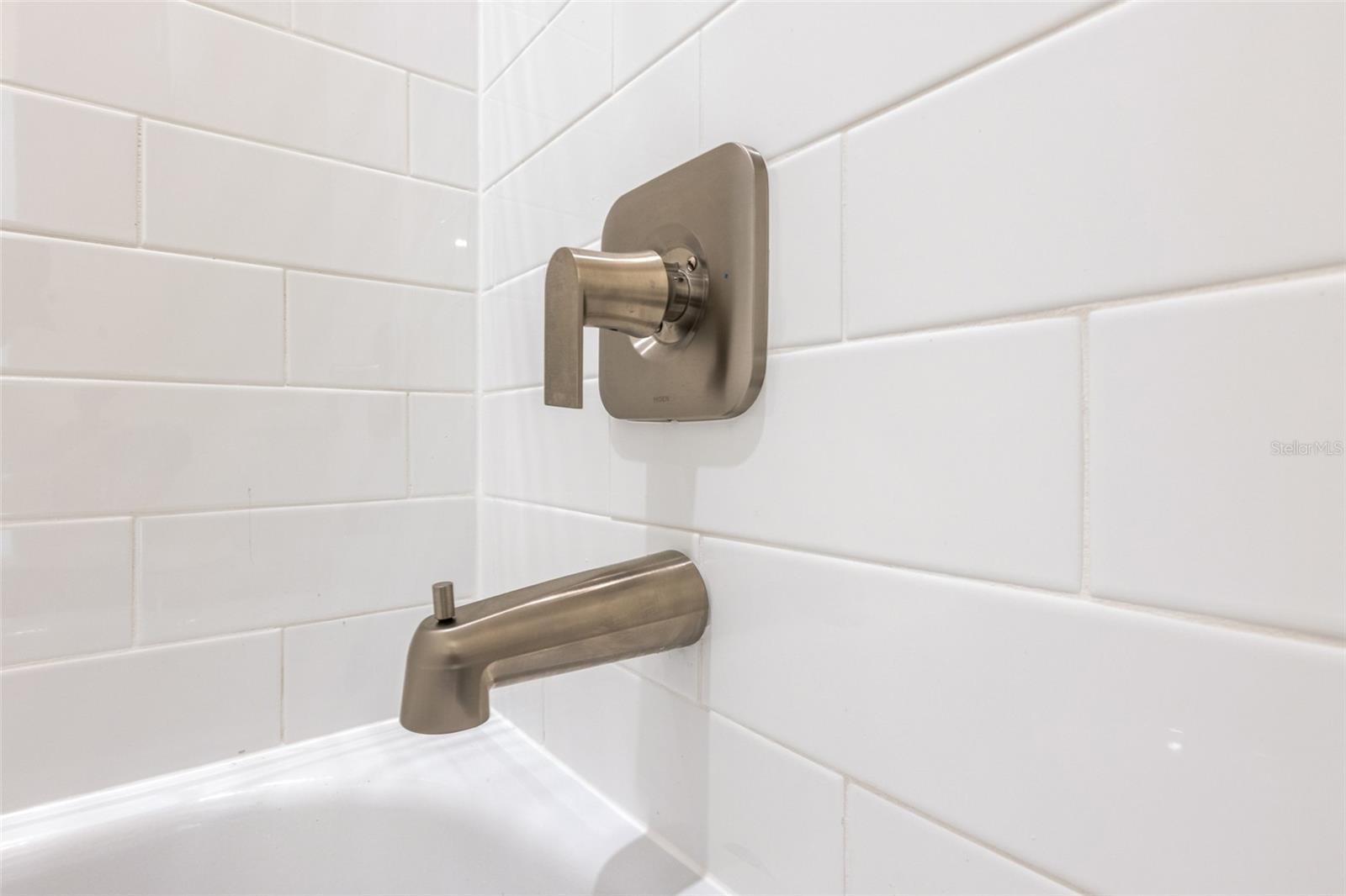 1257 CHAMPIONS DR, DAYTONA BEACH, FL, 32124