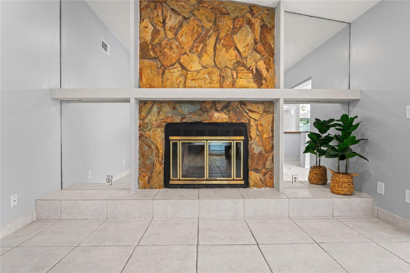 2502 INDIGO DR, DUNEDIN, FL, 34698