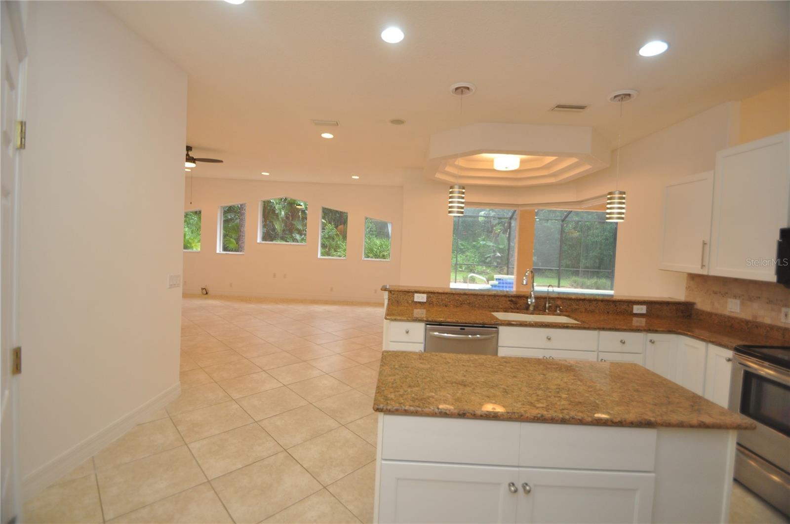 12 CLEMENTINA CT, PALM COAST, FL, 32137