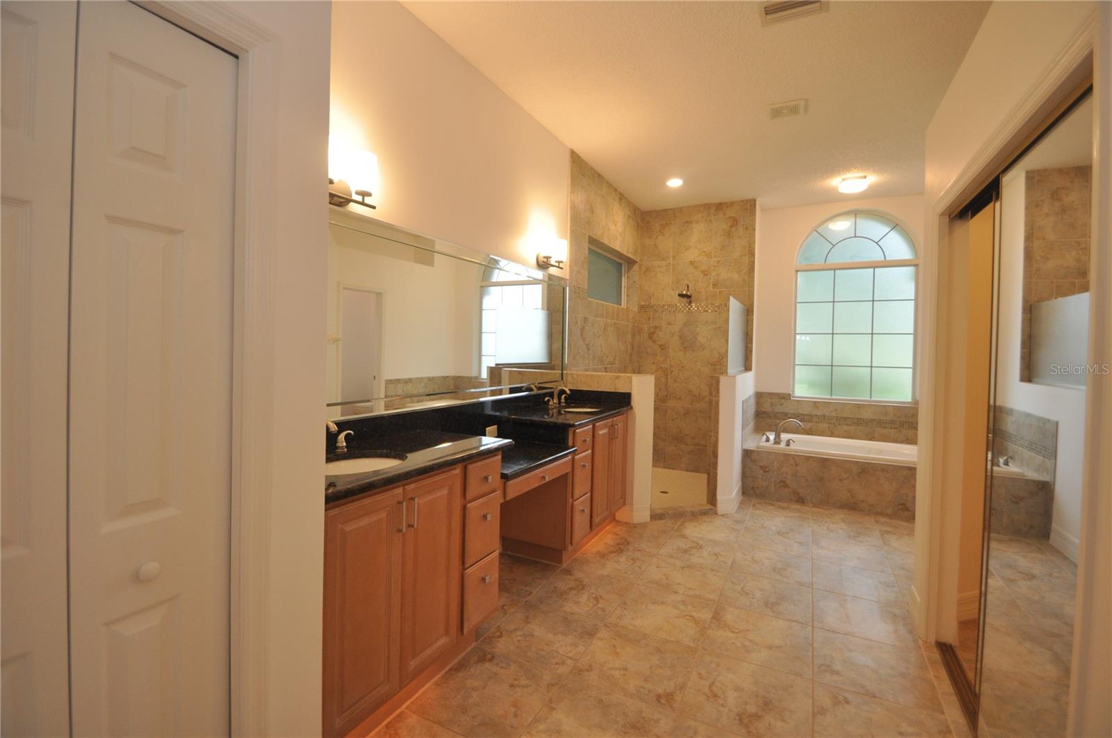 12 CLEMENTINA CT, PALM COAST, FL, 32137