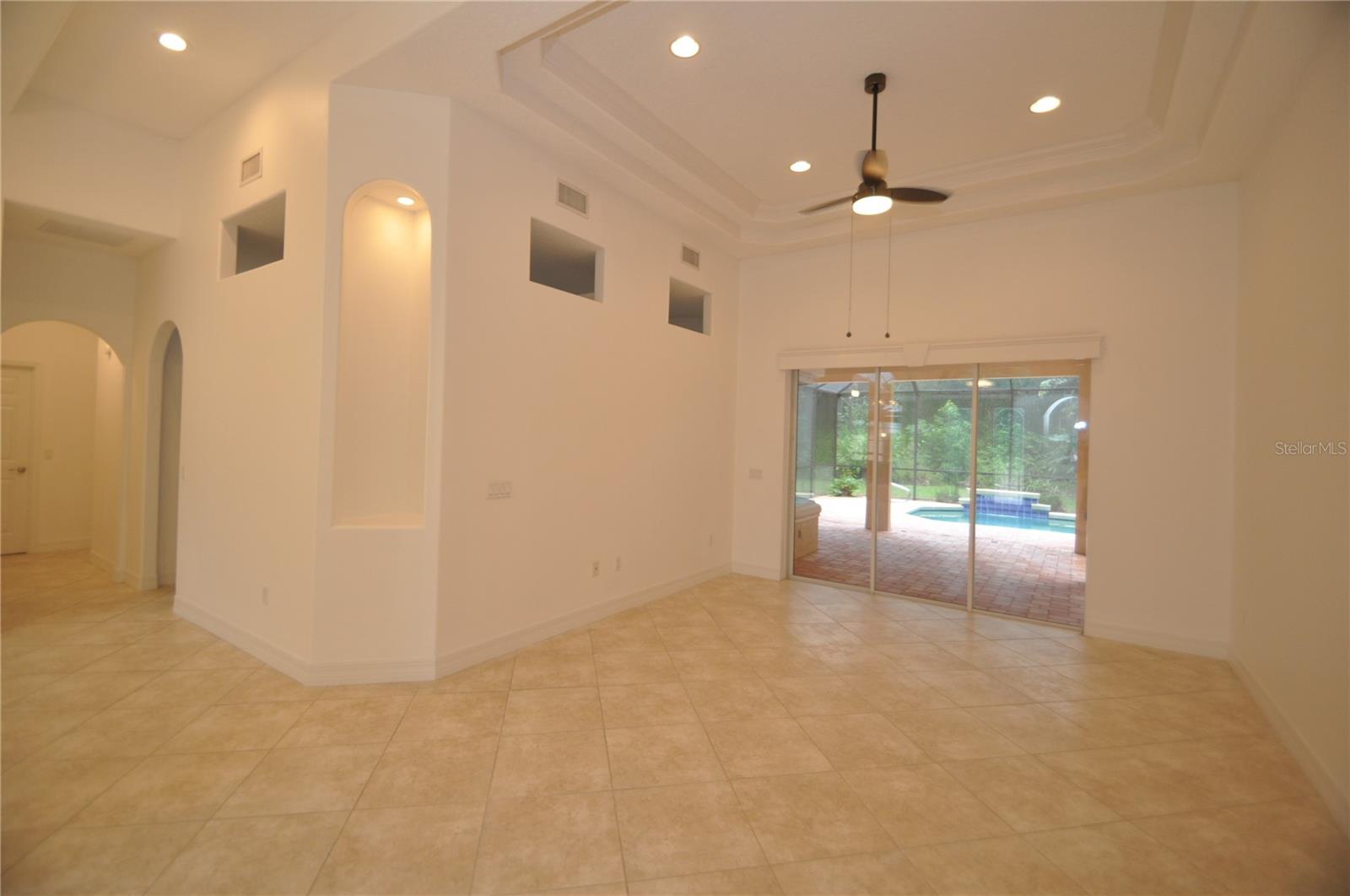 12 CLEMENTINA CT, PALM COAST, FL, 32137