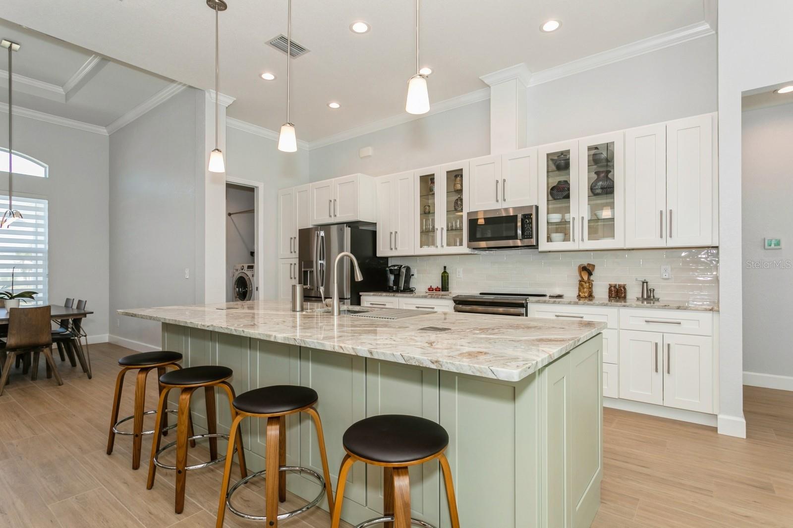 180 ROTONDA BLVD N, ROTONDA WEST, FL, 33947