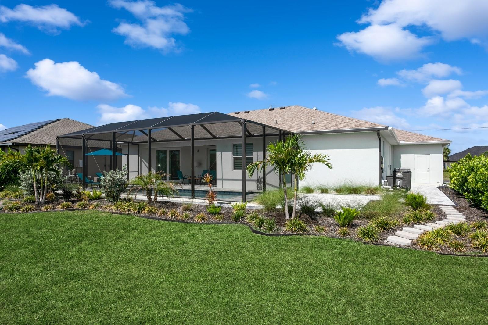 180 ROTONDA BLVD N, ROTONDA WEST, FL, 33947