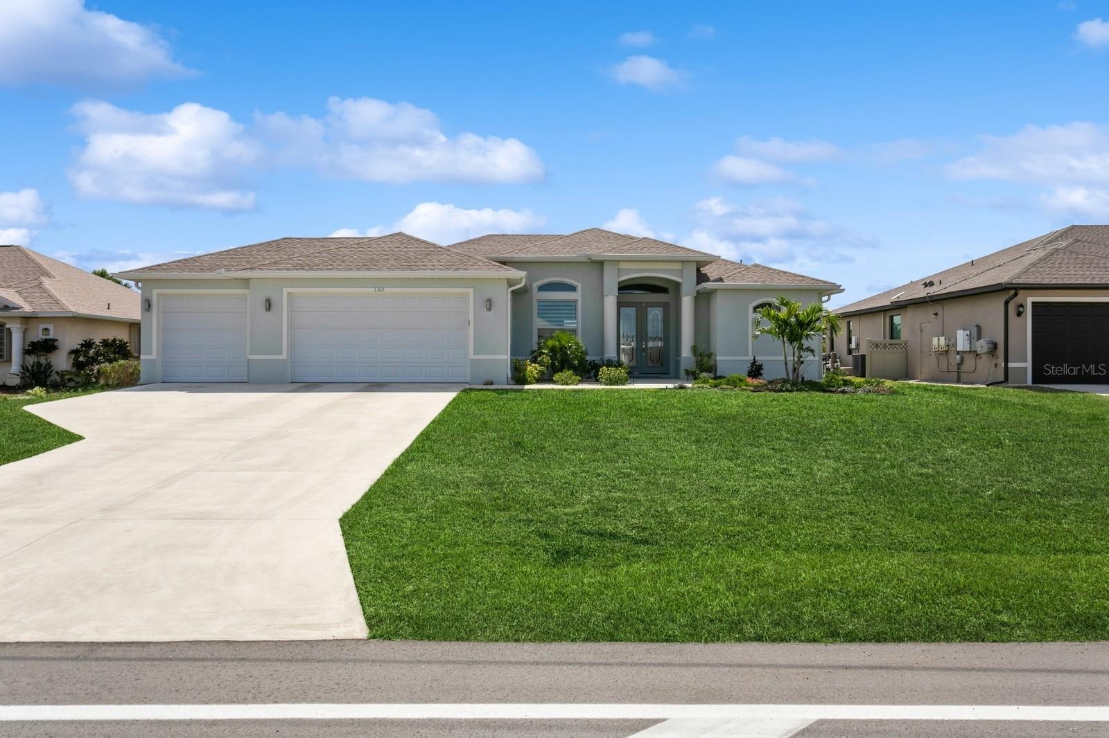 180 ROTONDA BLVD N, ROTONDA WEST, FL, 33947