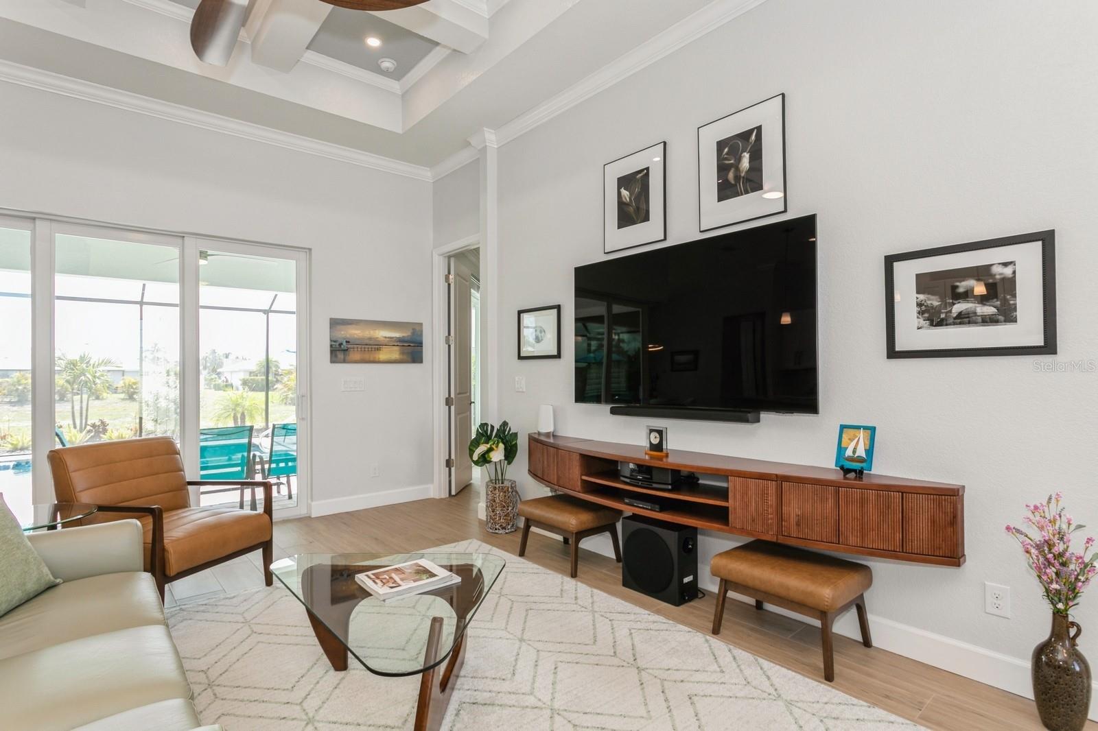 180 ROTONDA BLVD N, ROTONDA WEST, FL, 33947