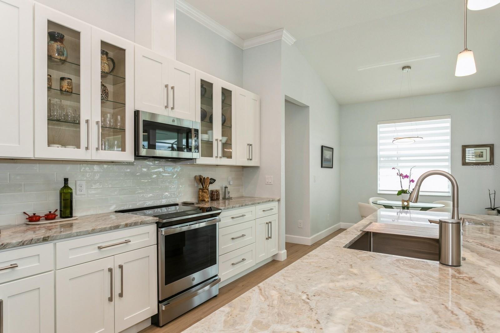 180 ROTONDA BLVD N, ROTONDA WEST, FL, 33947