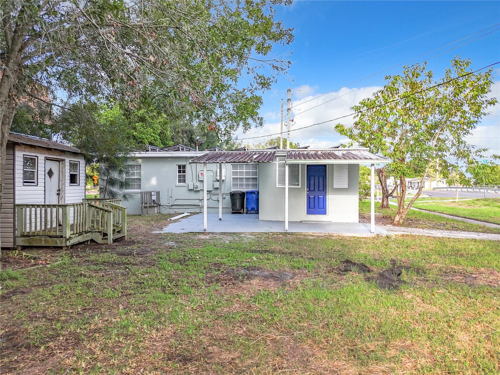 8231 RIVERSIDE DR NE, ST PETERSBURG, FL, 33702