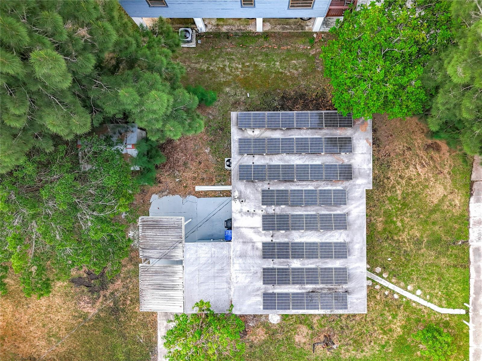 8231 RIVERSIDE DR NE, ST PETERSBURG, FL, 33702