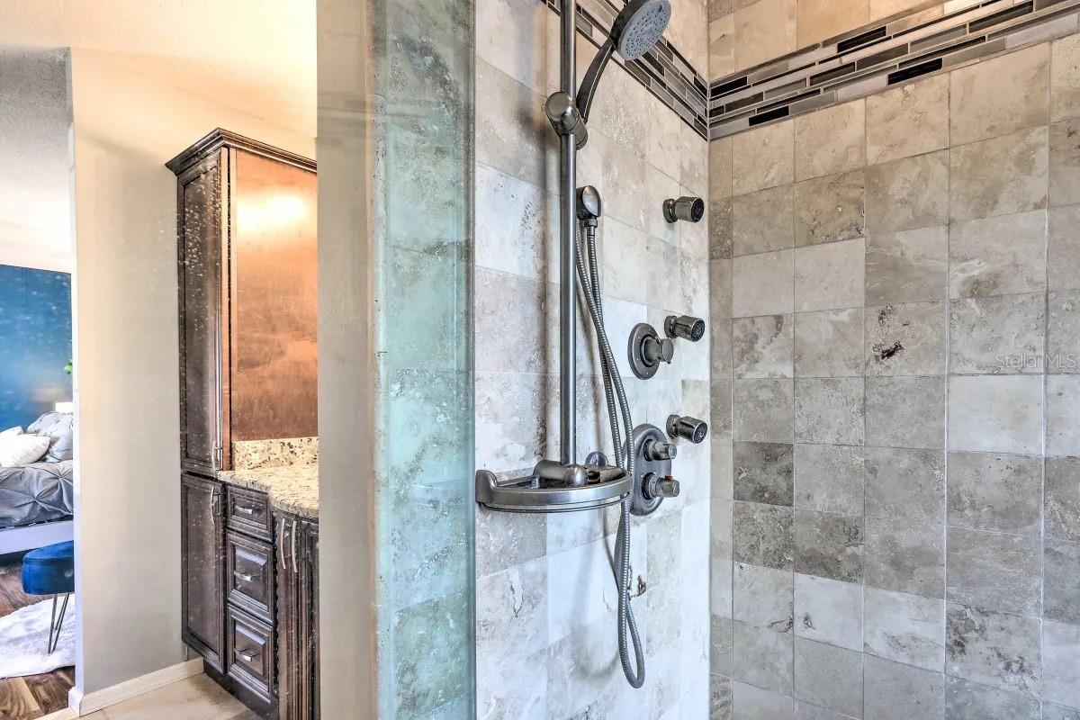 154 ORCHID DR, DAVENPORT, FL, 33897