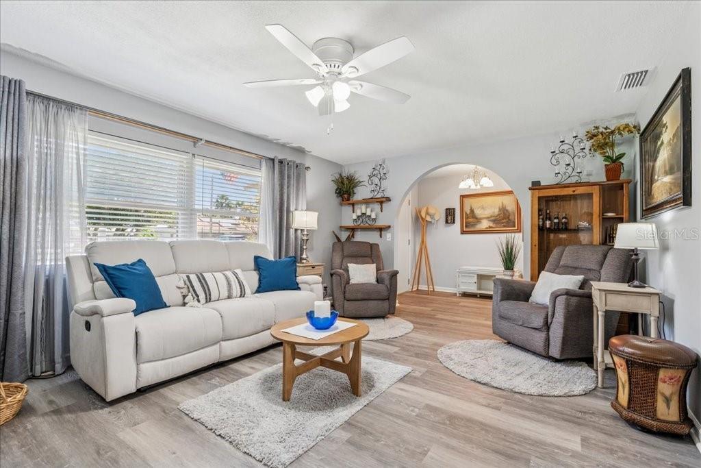 934 TALL PINE DR, PORT ORANGE, FL, 32127