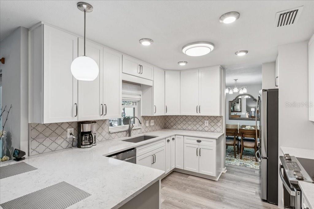 934 TALL PINE DR, PORT ORANGE, FL, 32127