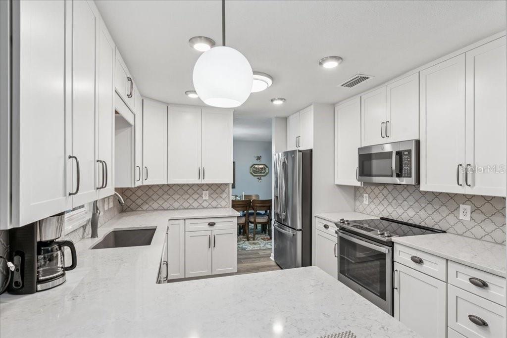 934 TALL PINE DR, PORT ORANGE, FL, 32127