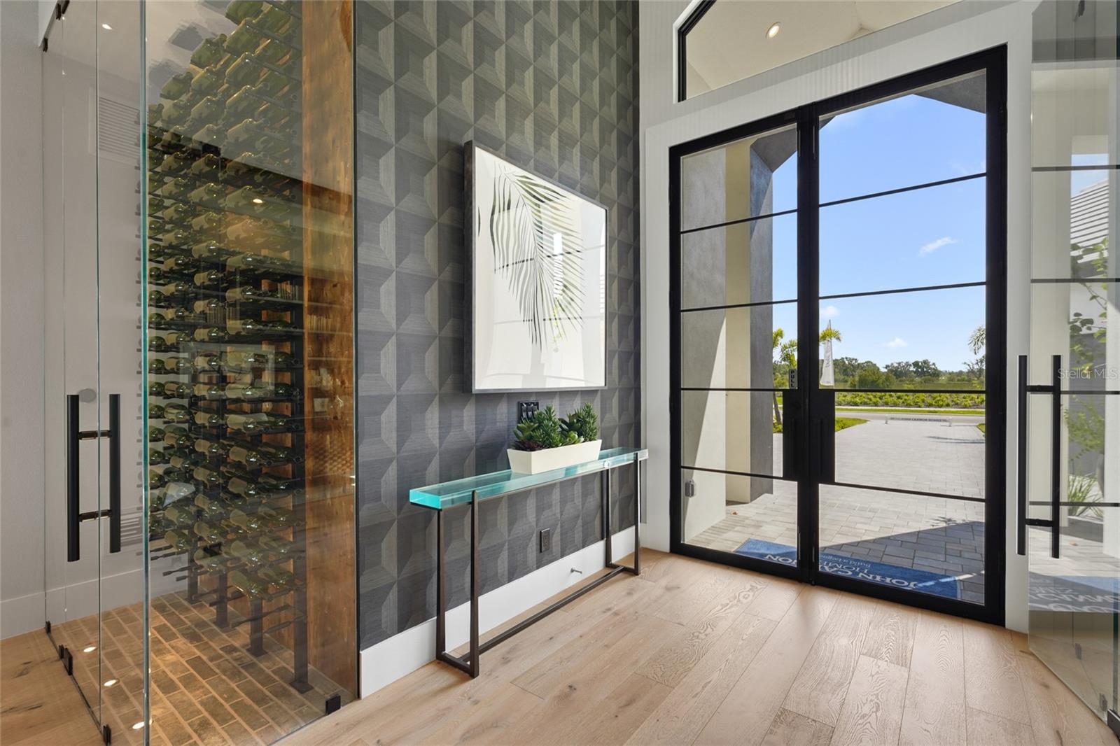 A4653436 Property Photo