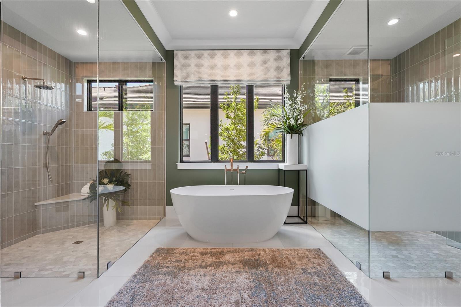 A4653436 Property Photo