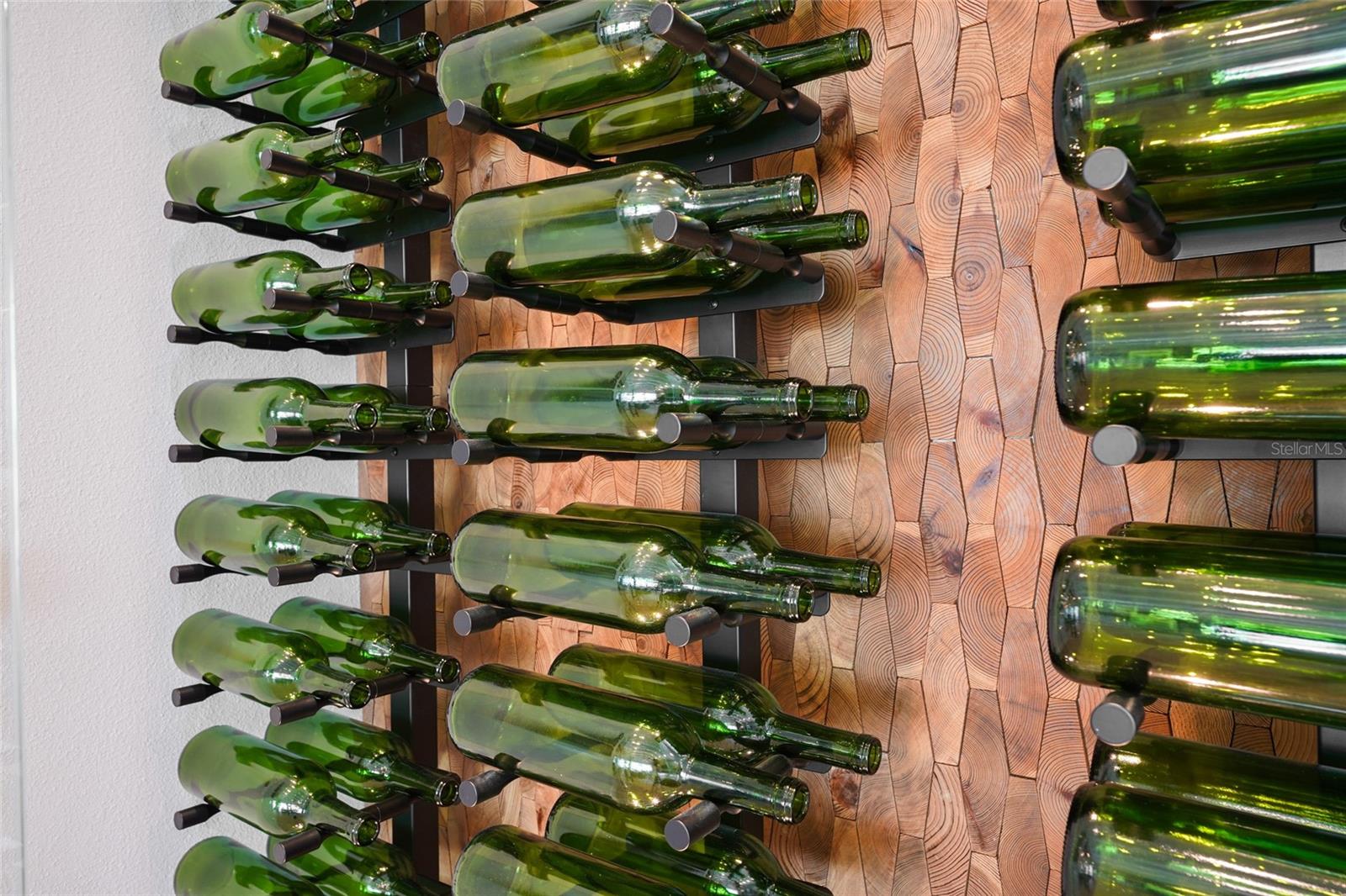 A4653436 Property Photo