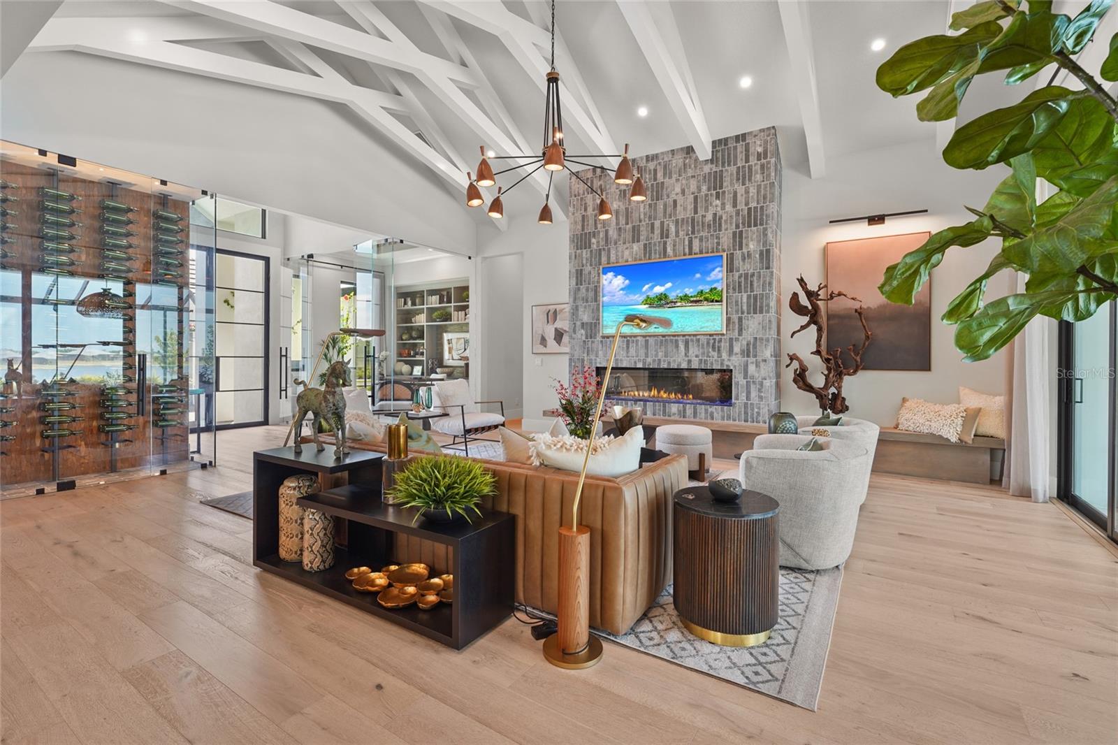 A4653436 Property Photo