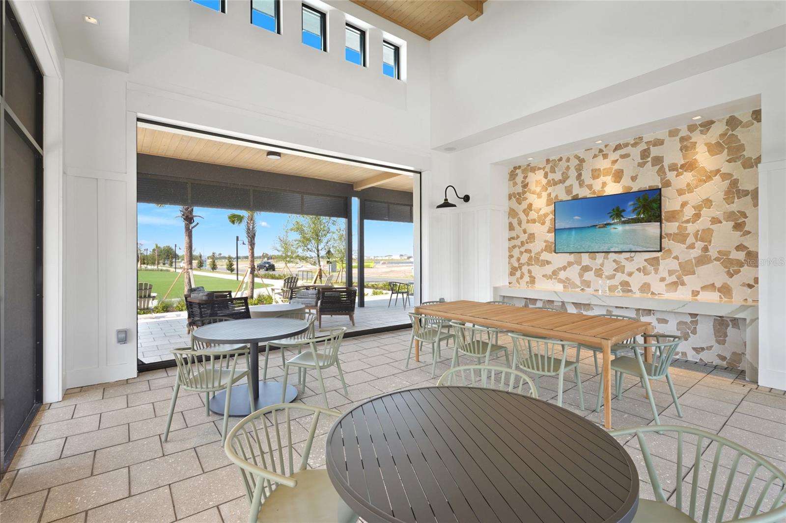 A4653436 Property Photo