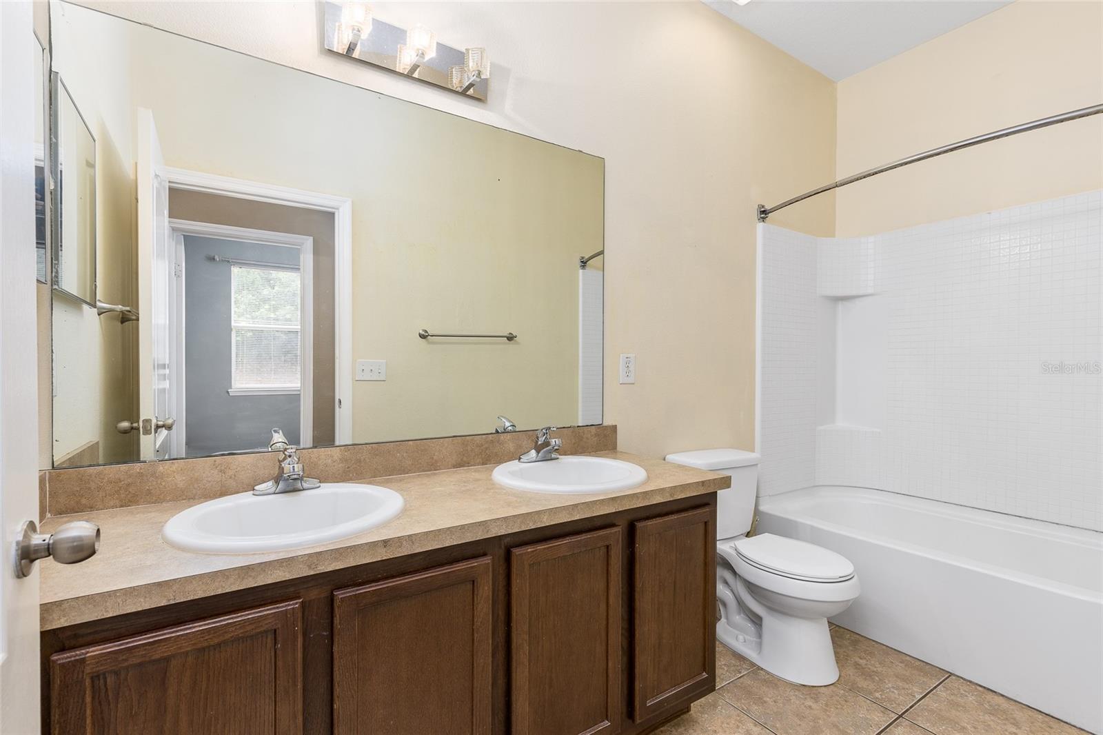 805 GORDONIA CT, DELAND, FL, 32724