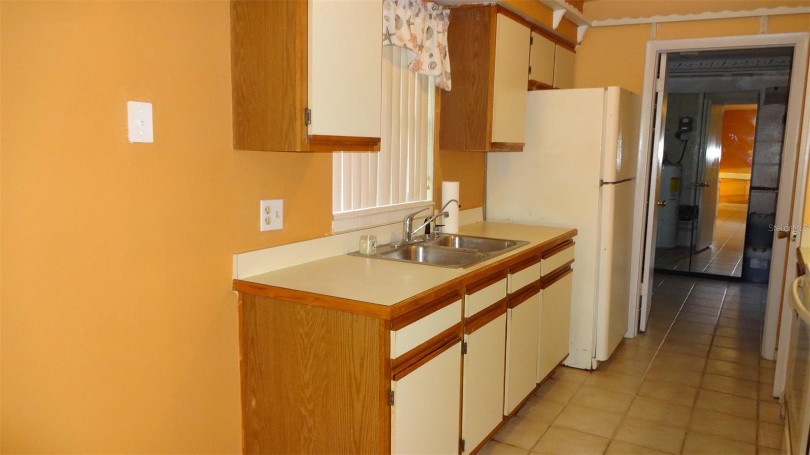 1045 PRINCEWOOD DR, ORLANDO, FL, 32810