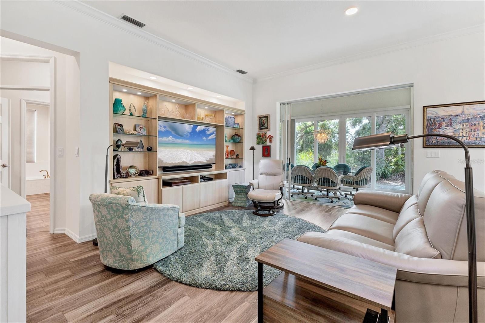 A4653441 Property Photo