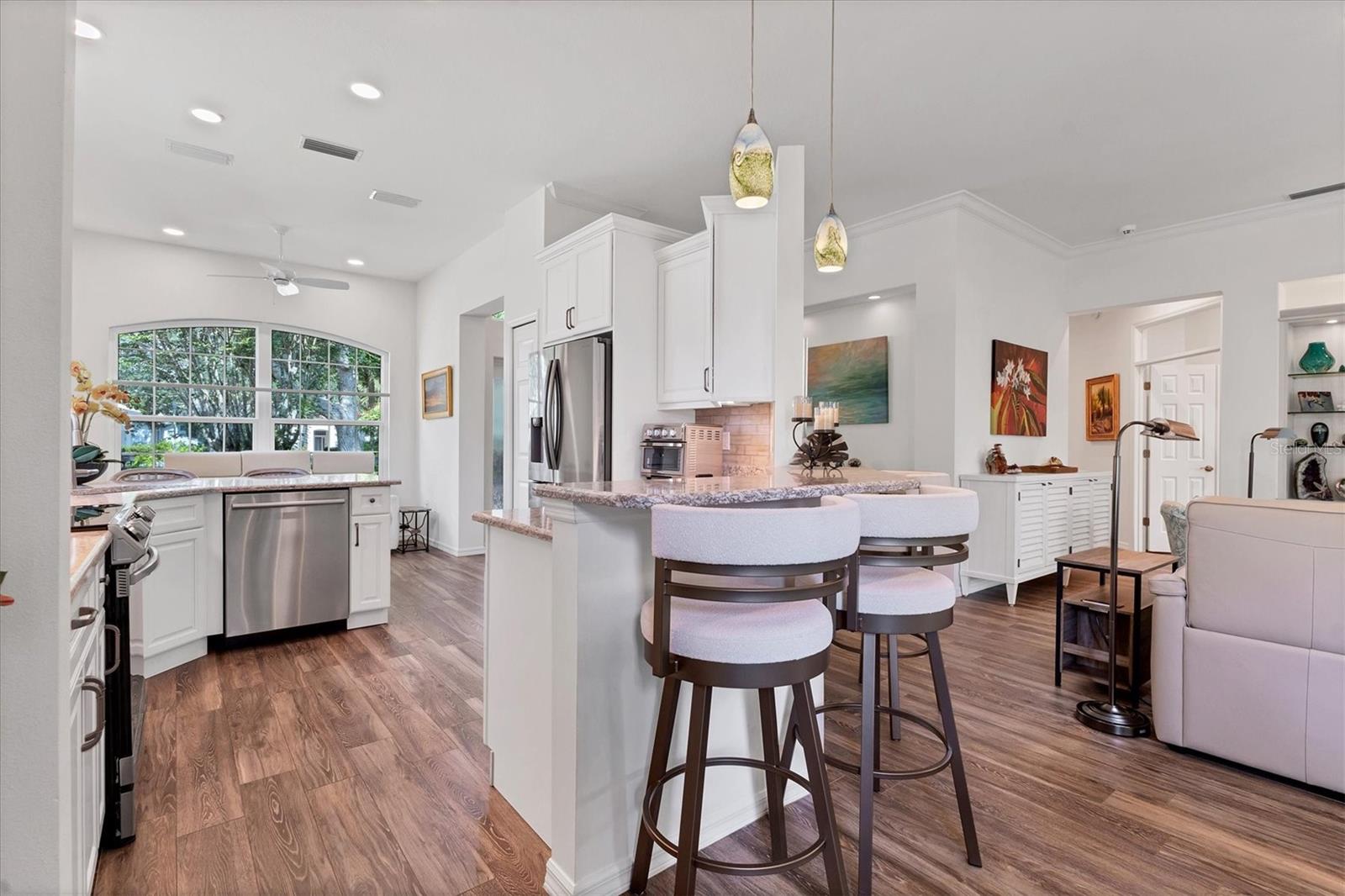 A4653441 Property Photo