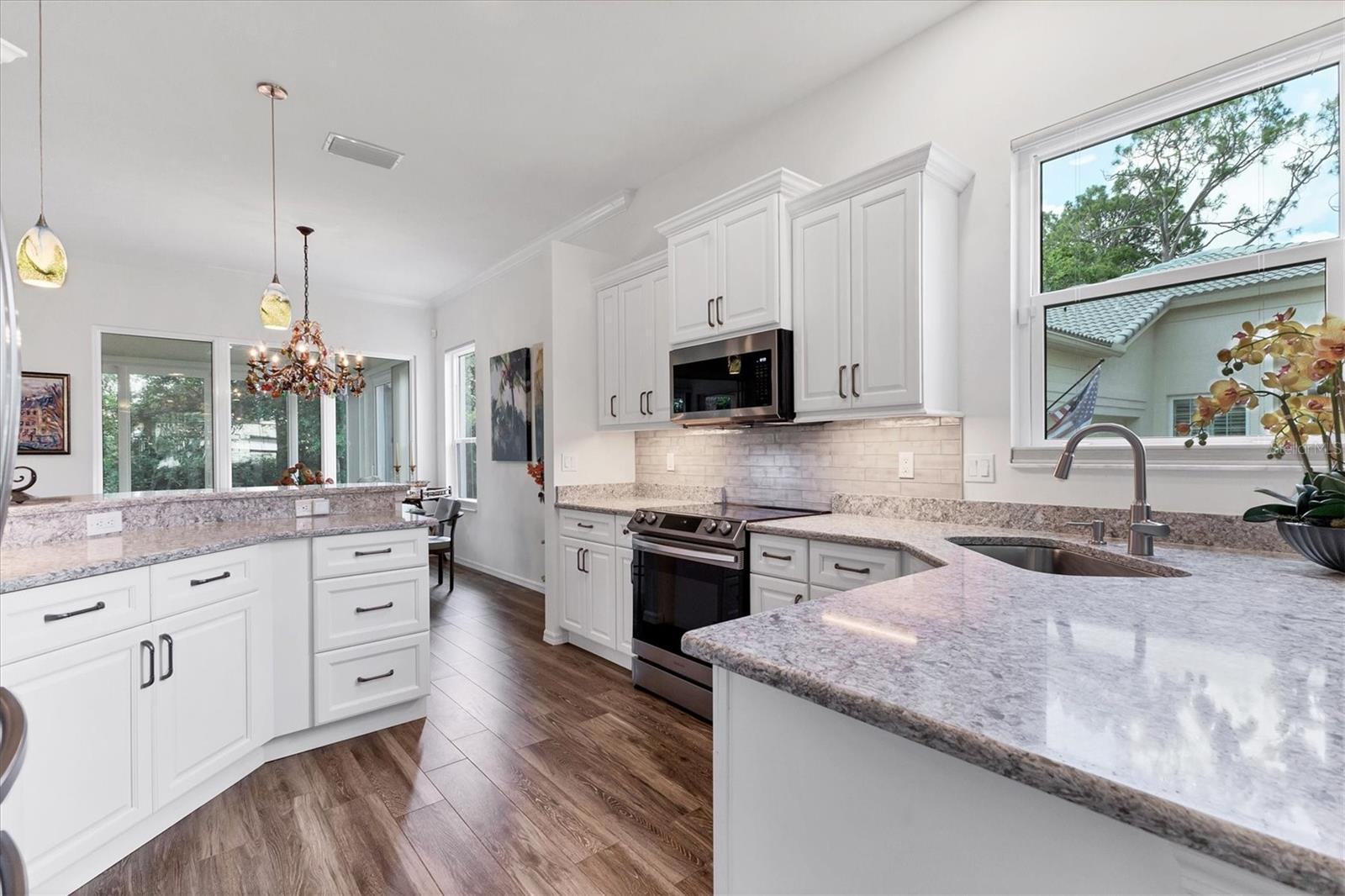 A4653441 Property Photo
