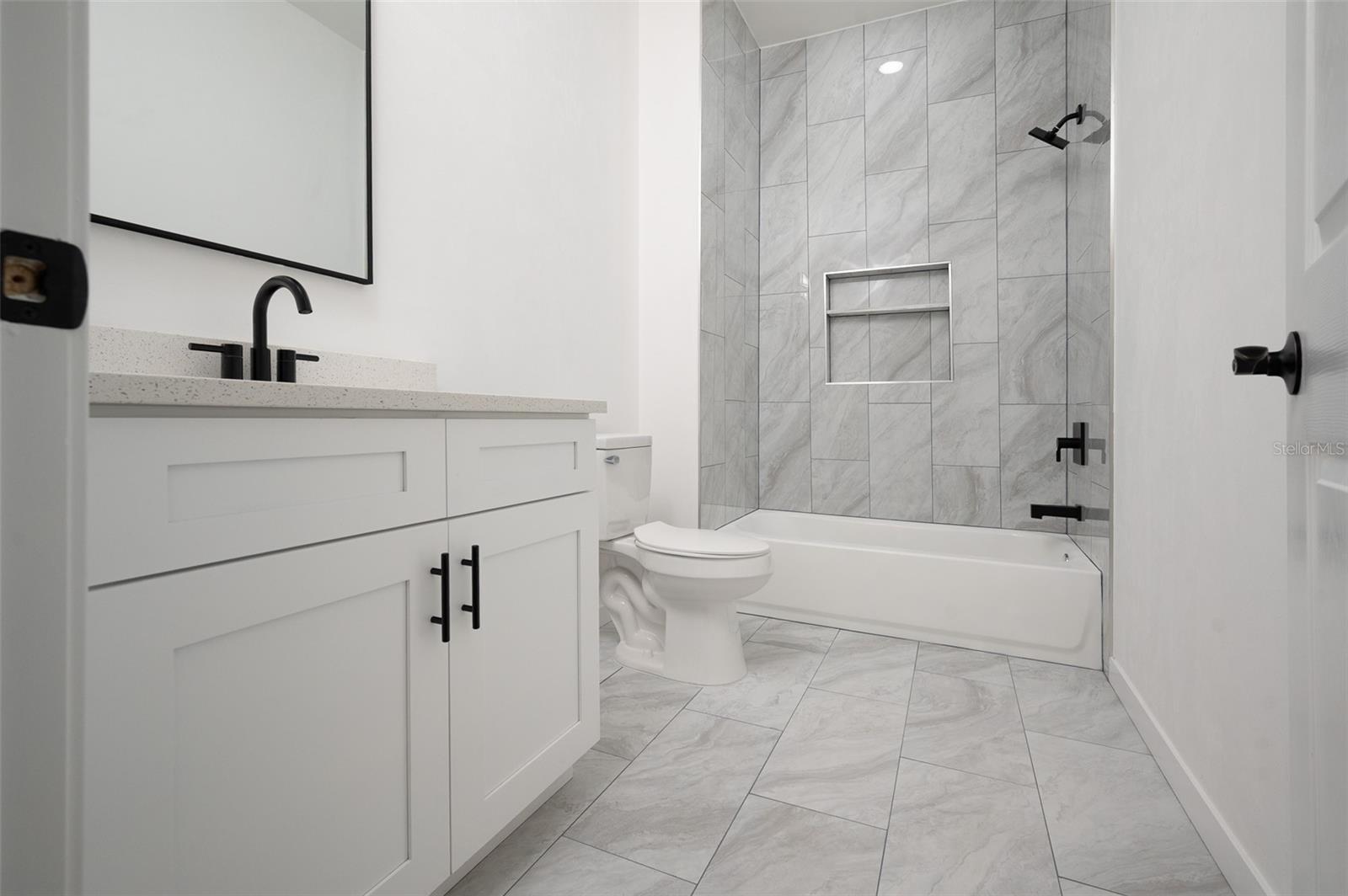 18996 CHARLOTTE AVE, BROOKER, FL, 32622