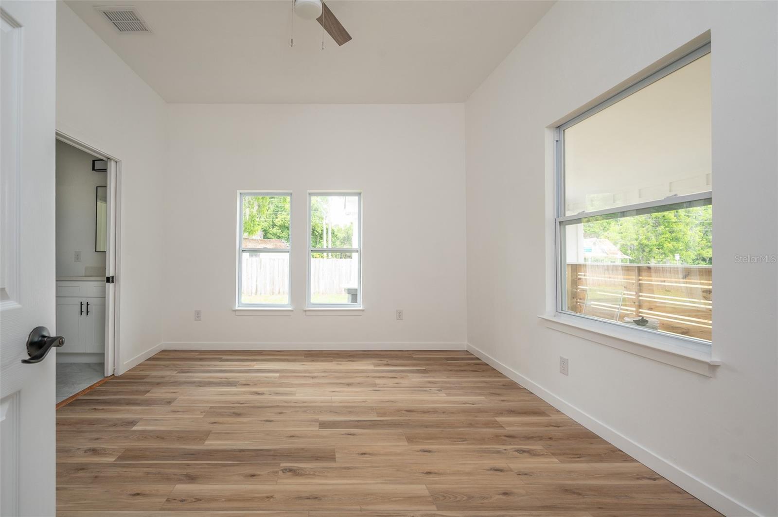 18996 CHARLOTTE AVE, BROOKER, FL, 32622