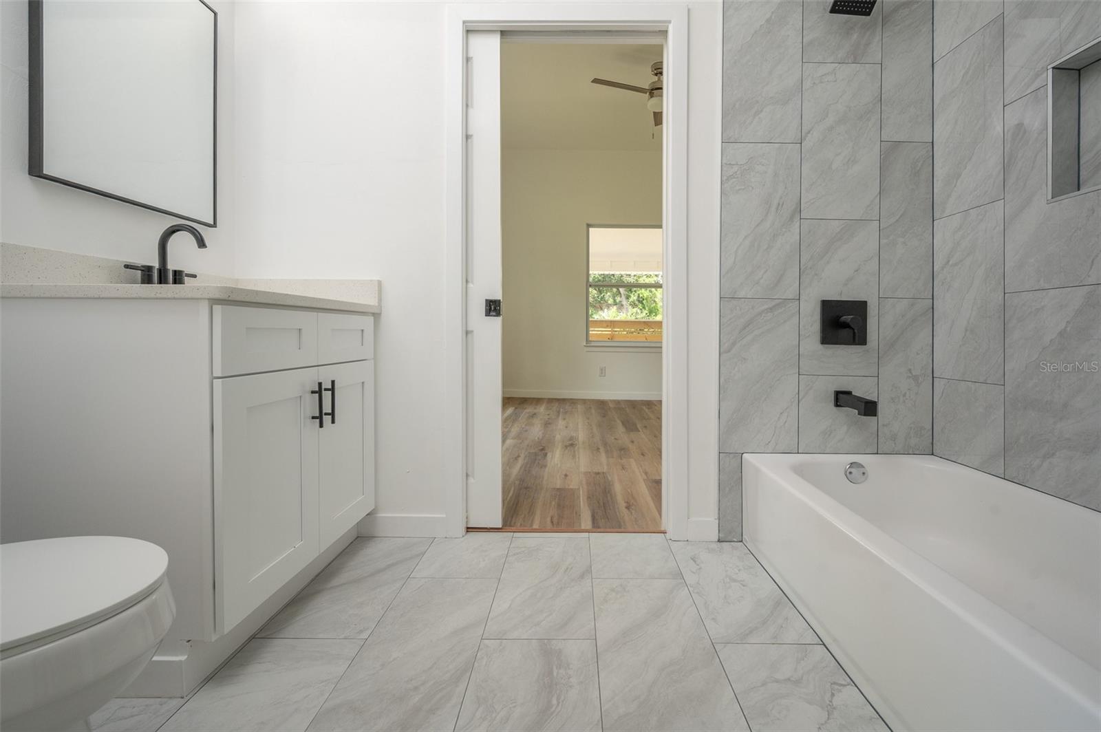 18996 CHARLOTTE AVE, BROOKER, FL, 32622