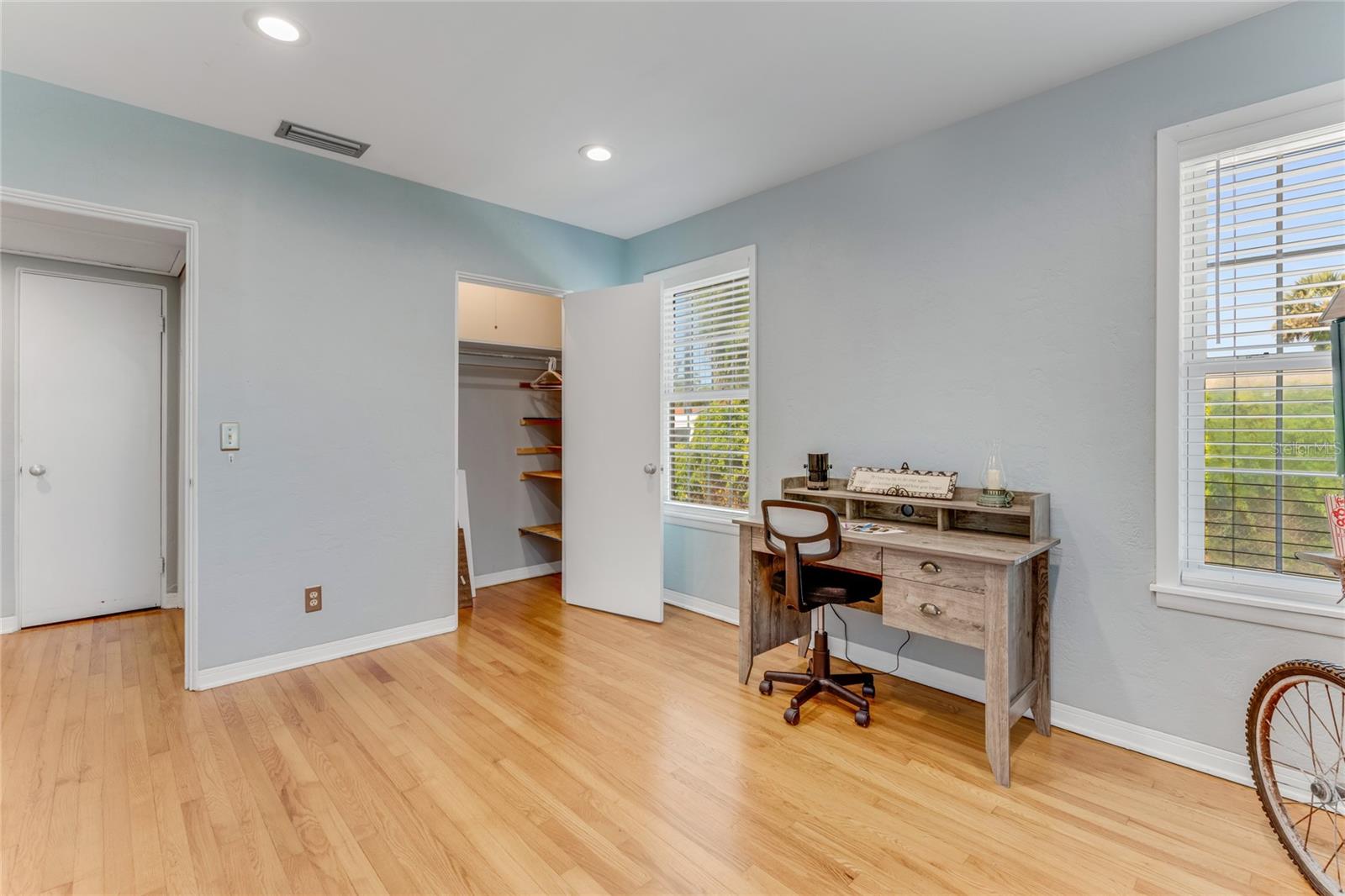 355 HARTFORD AVE, DAYTONA BEACH, FL, 32118