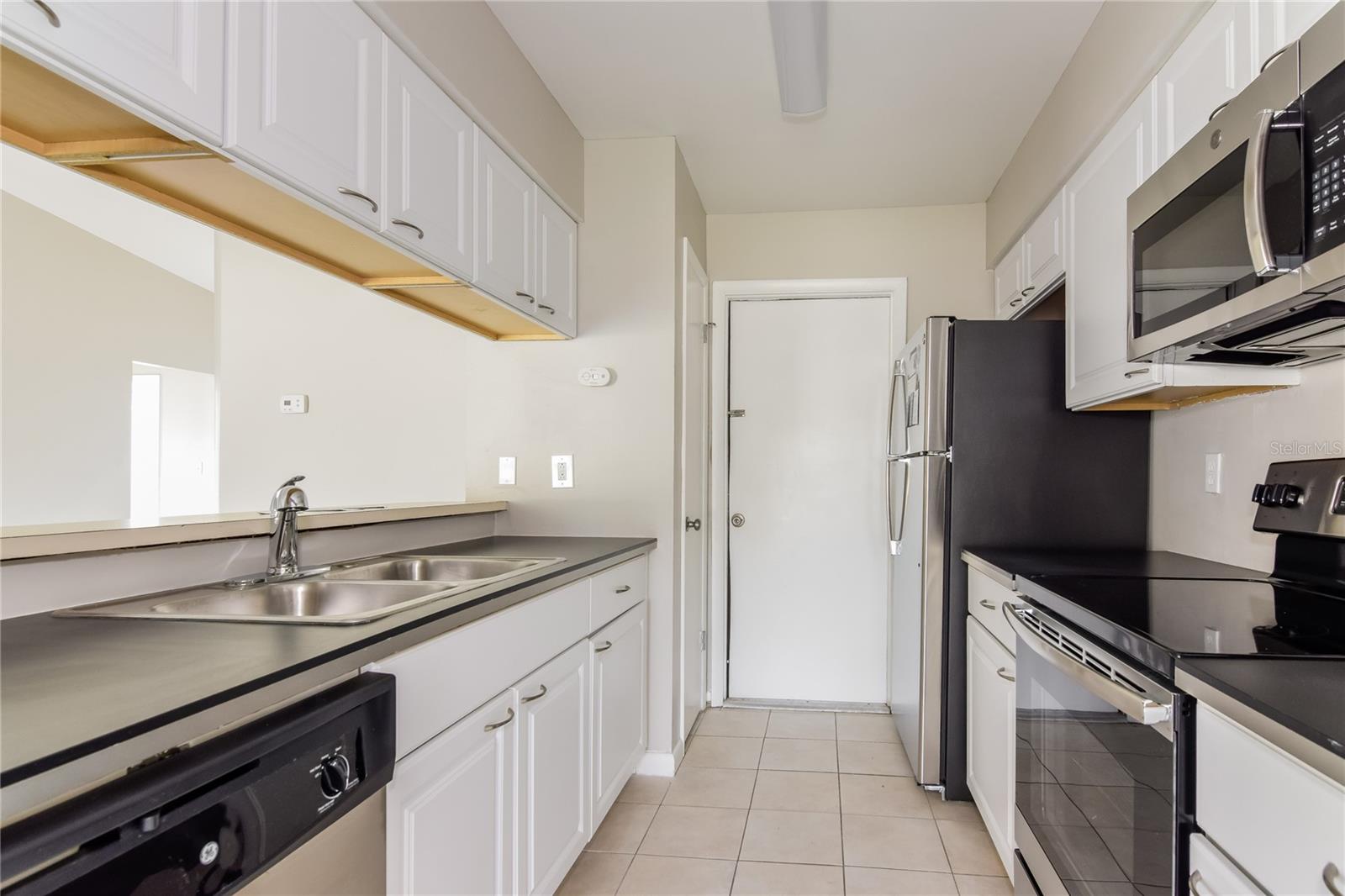 1779 LAKEVIEW VILLAGE DR, BRANDON, FL, 33510